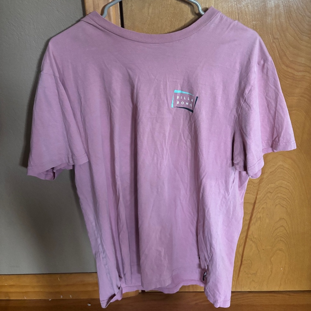 Pink Billabong T-Shirt Size Large